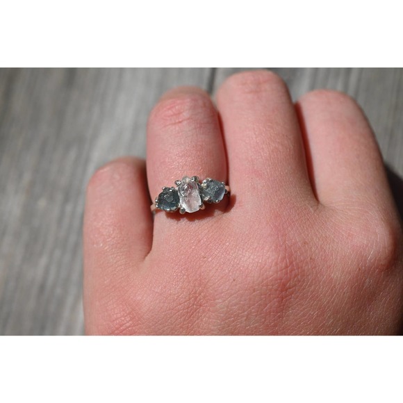 Montana sapphire ring, alternative engagement rings size 3 4 5 6 7 8 9 1… - Picture 1 of 6